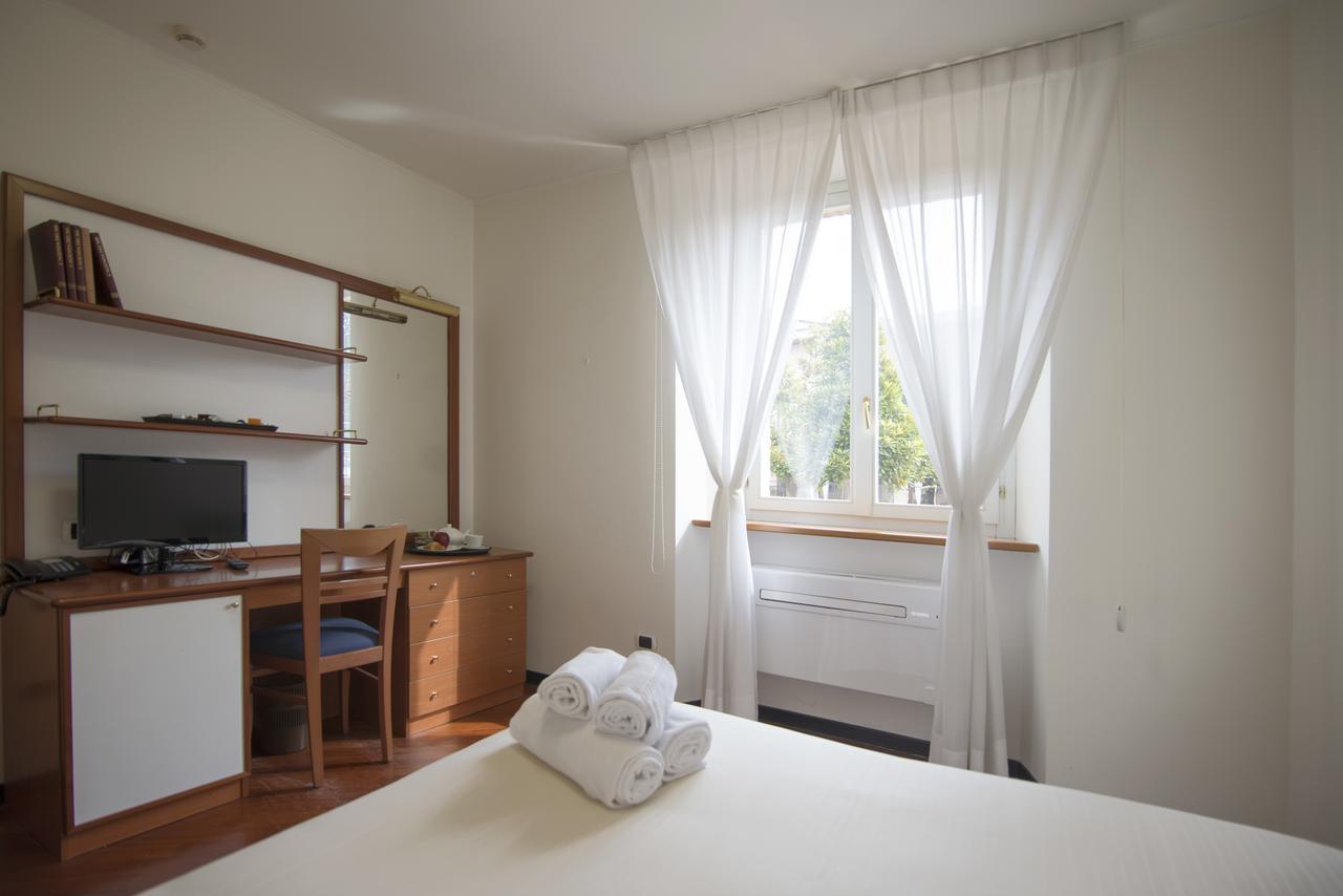 Hotel Le Muse ファブリアーノ エクステリア 写真