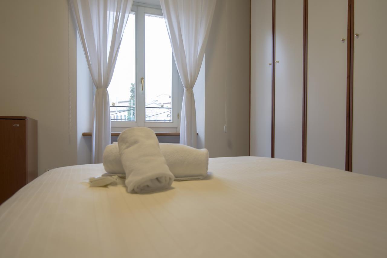 Hotel Le Muse ファブリアーノ エクステリア 写真